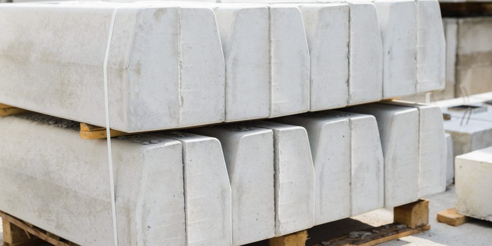 Close-up,Of,Concrete,Curbs,In,The,Warehouse,Of,The,Precast